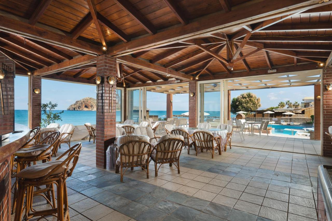 Hotel Haris On The Beach Agia Marina Exteriér fotografie
